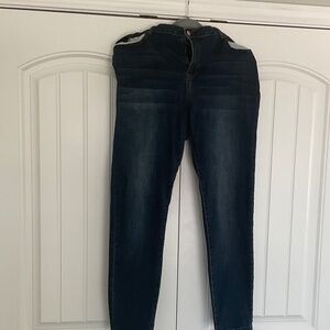 Kensie Knockout Skinny Jeans
